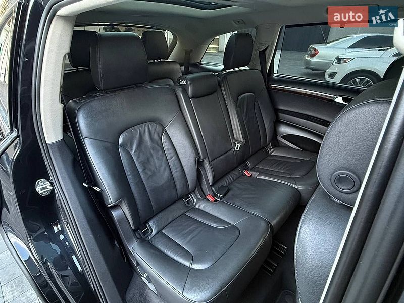 Внедорожник / Кроссовер Audi Q7 2013 в Ровно
