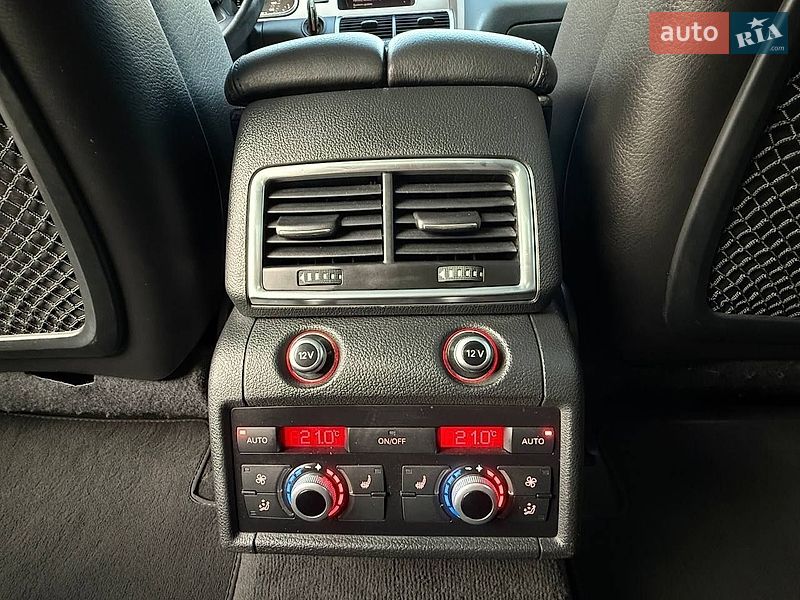 Внедорожник / Кроссовер Audi Q7 2013 в Ровно