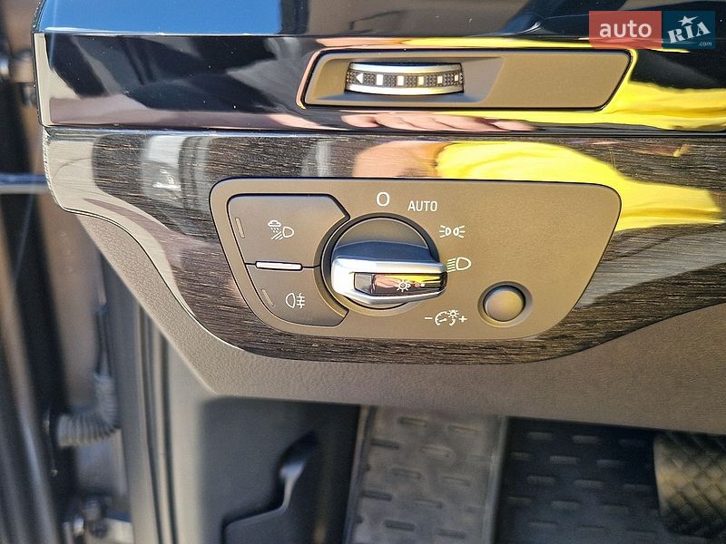 Внедорожник / Кроссовер Audi Q7 2017 в Днепре