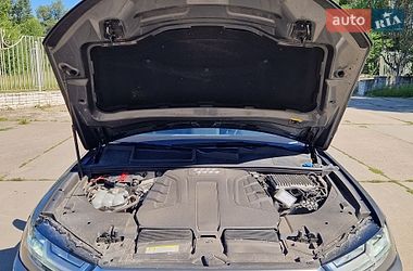 Внедорожник / Кроссовер Audi Q7 2017 в Днепре