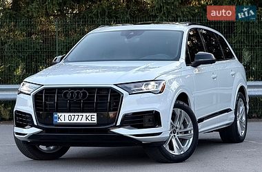 Audi Q7  2020