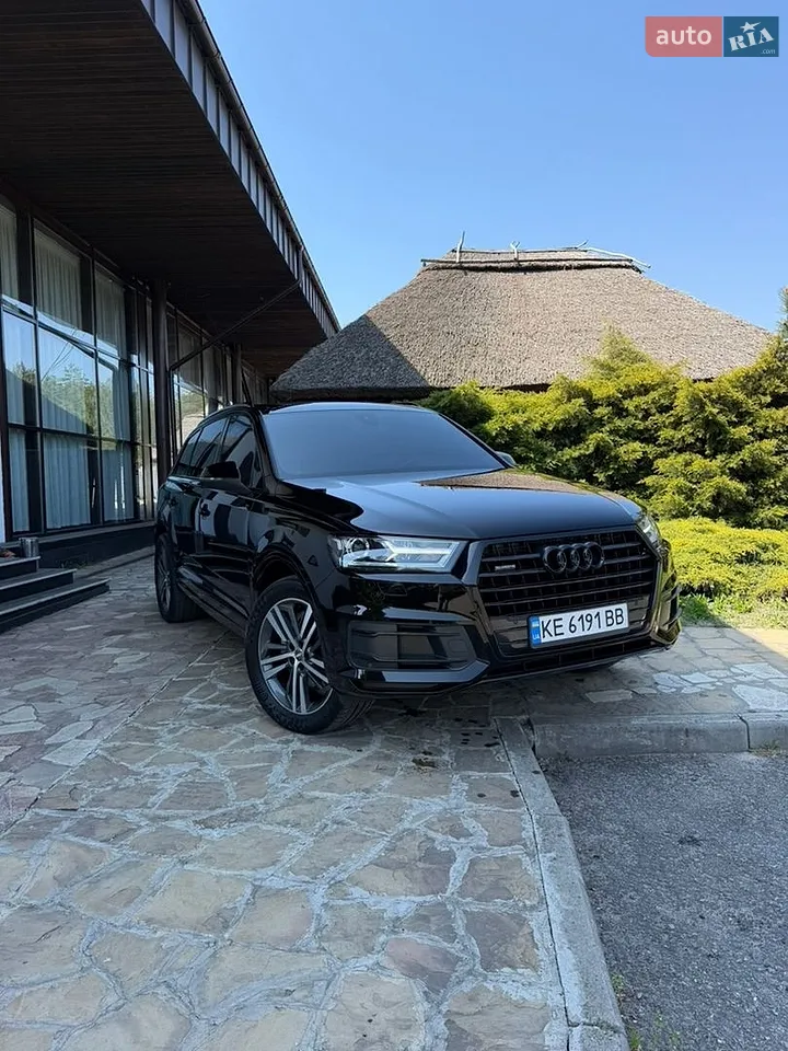 2019 Audi Q7 - фото 1