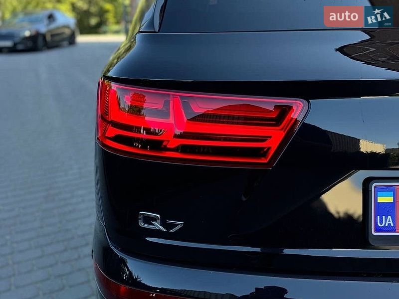 Внедорожник / Кроссовер Audi Q7 2019 в Хмельницком
