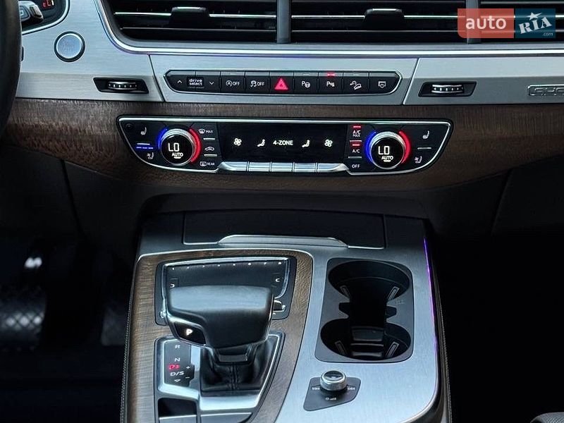 Внедорожник / Кроссовер Audi Q7 2019 в Хмельницком