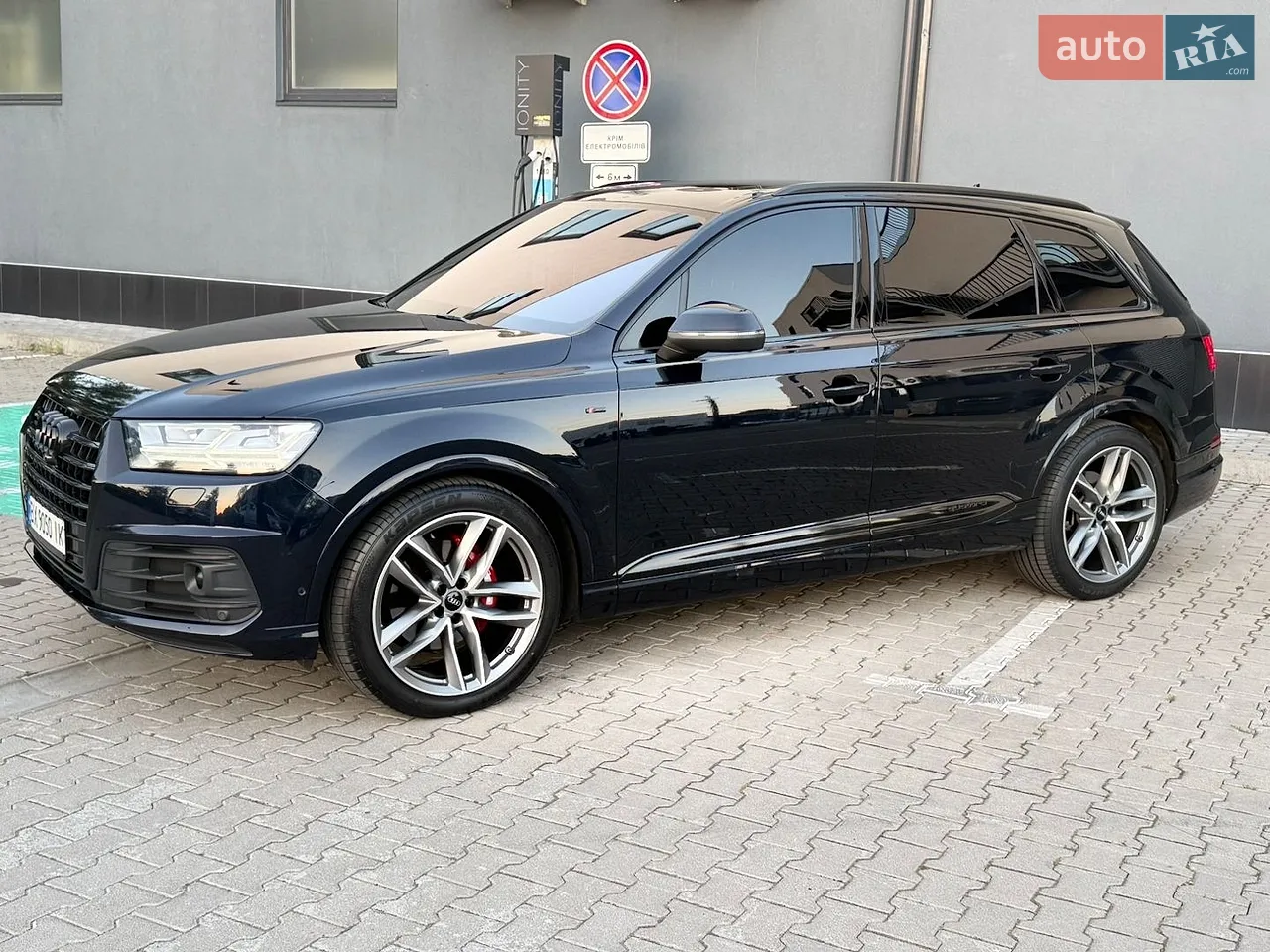 2016 Audi Q7 - фото 1