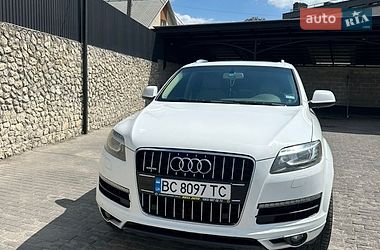 Audi Q7  2011