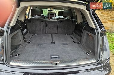 Audi Q7  2011