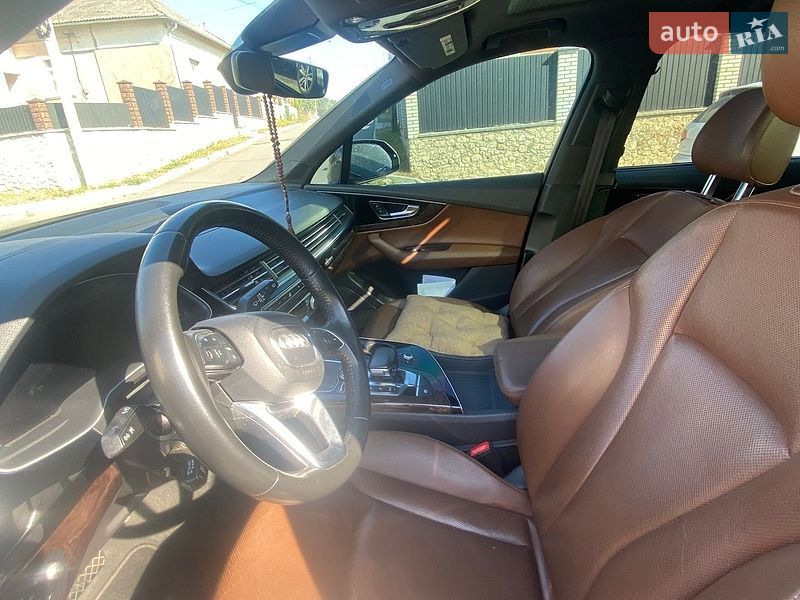 Внедорожник / Кроссовер Audi Q7 2016 в Тернополе