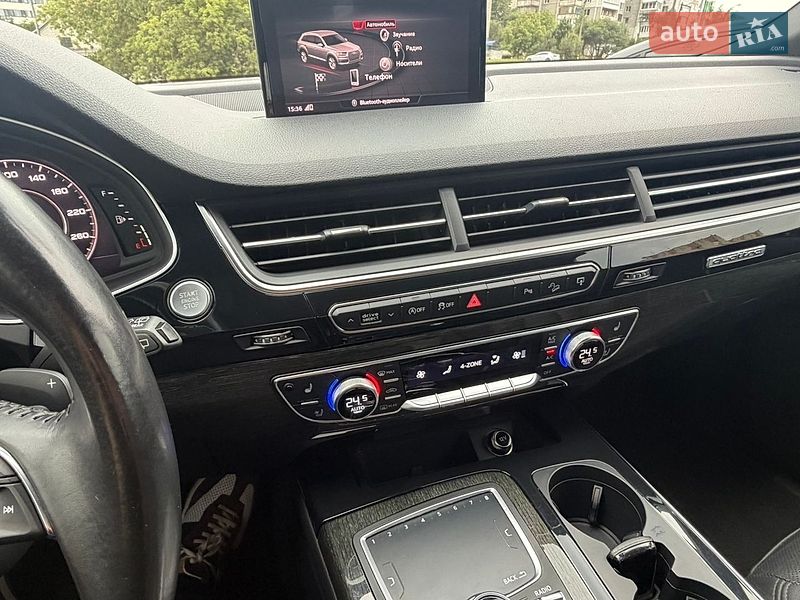 Внедорожник / Кроссовер Audi Q7 2016 в Львове