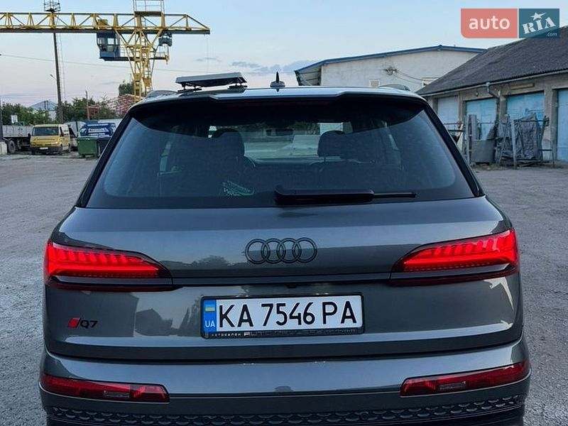 Внедорожник / Кроссовер Audi Q7 2024 в Ивано-Франковске