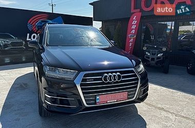 Внедорожник / Кроссовер Audi Q7 2016 в Ровно