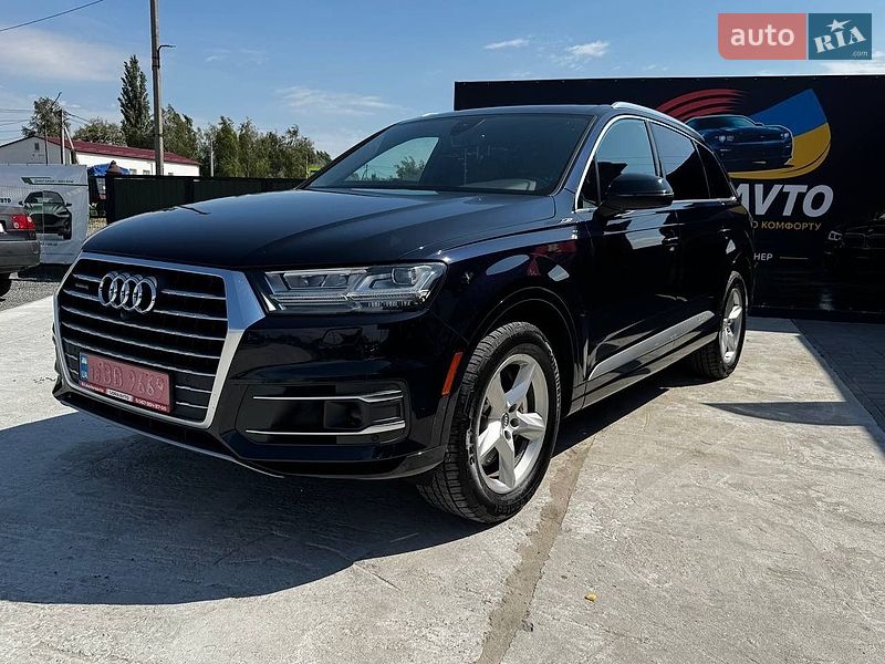 Внедорожник / Кроссовер Audi Q7 2016 в Ровно
