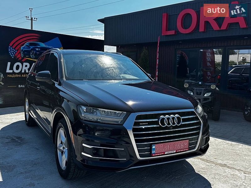 Внедорожник / Кроссовер Audi Q7 2016 в Ровно