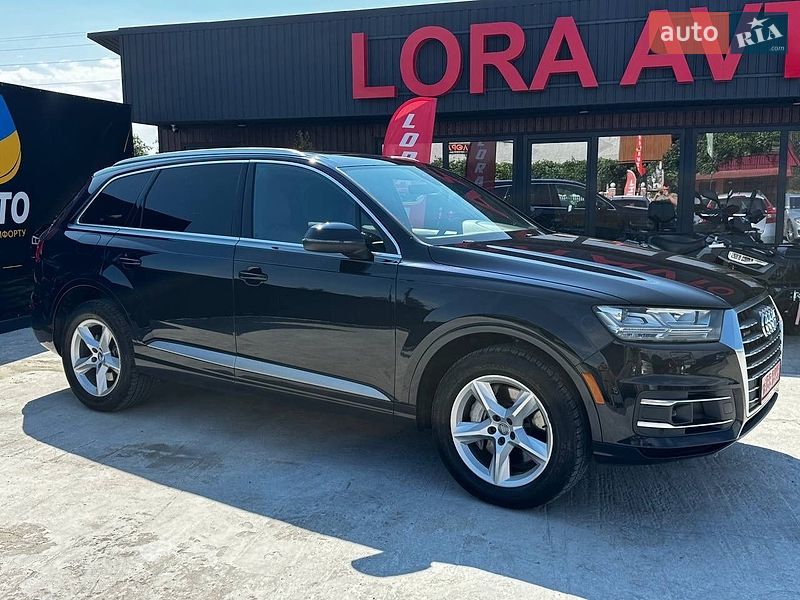 Внедорожник / Кроссовер Audi Q7 2016 в Ровно