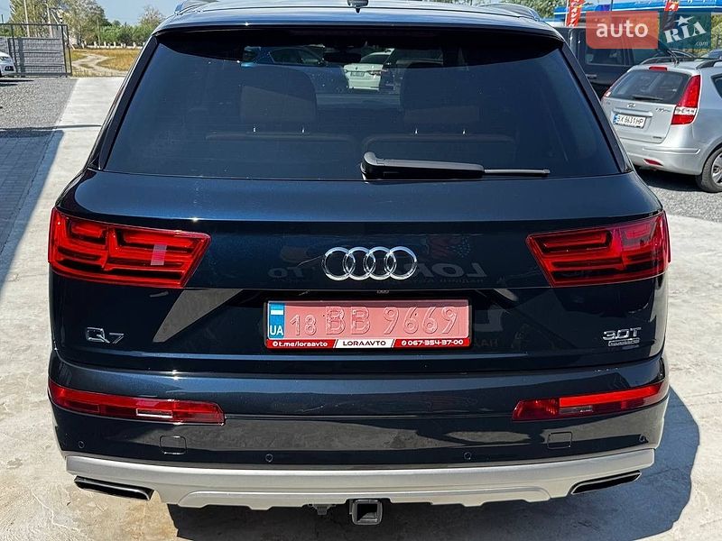Внедорожник / Кроссовер Audi Q7 2016 в Ровно