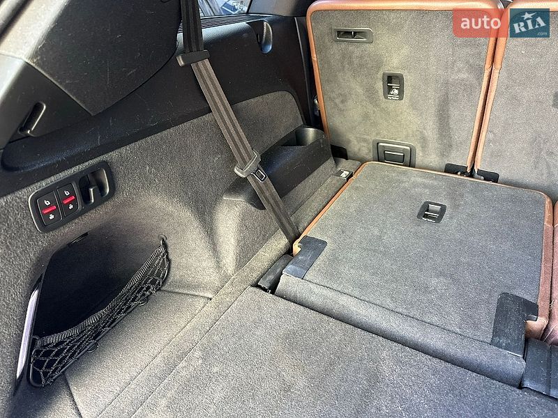 Позашляховик / Кросовер Audi Q7 2016 в Києві