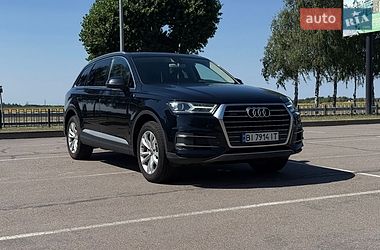 Audi Q7  2016