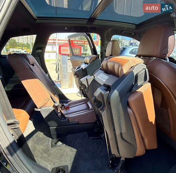 Позашляховик / Кросовер Audi Q7 2016 в Києві