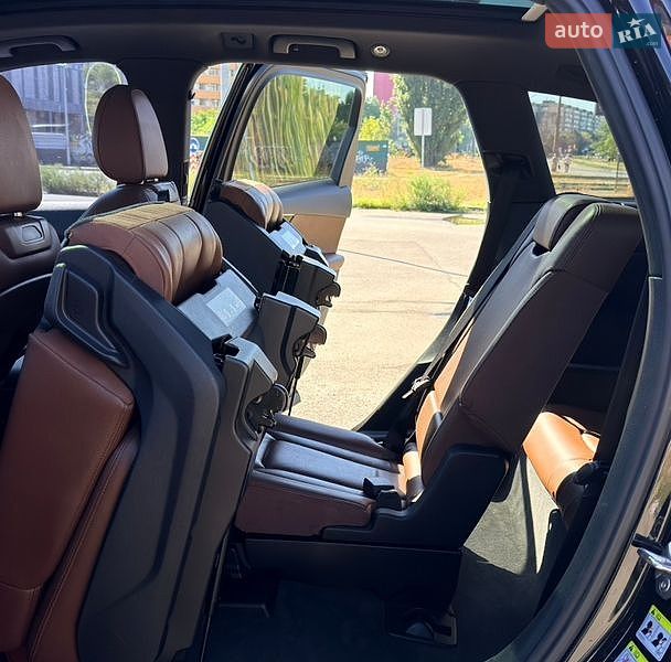 Позашляховик / Кросовер Audi Q7 2016 в Києві