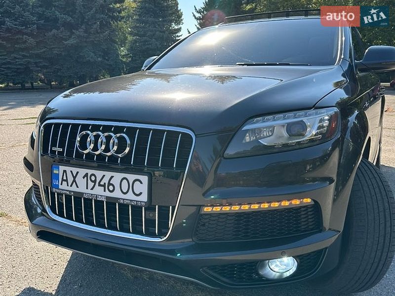 Внедорожник / Кроссовер Audi Q7 2014 в Лозовой