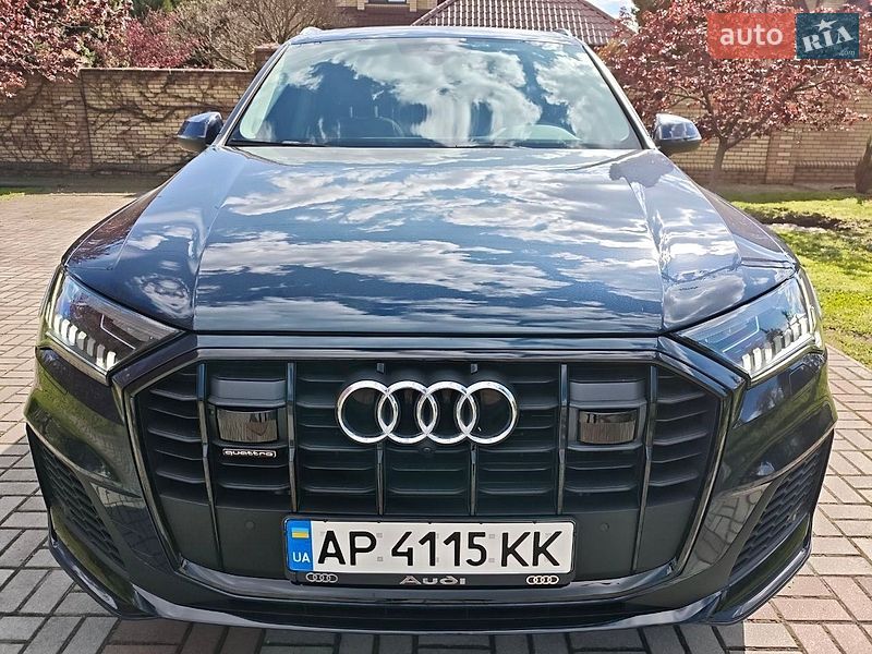 Внедорожник / Кроссовер Audi Q7 2023 в Запорожье