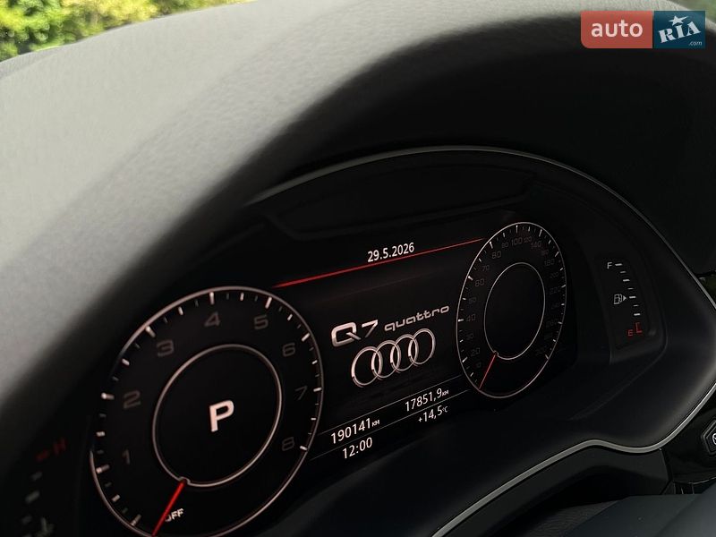 Позашляховик / Кросовер Audi Q7 2016 в Полтаві