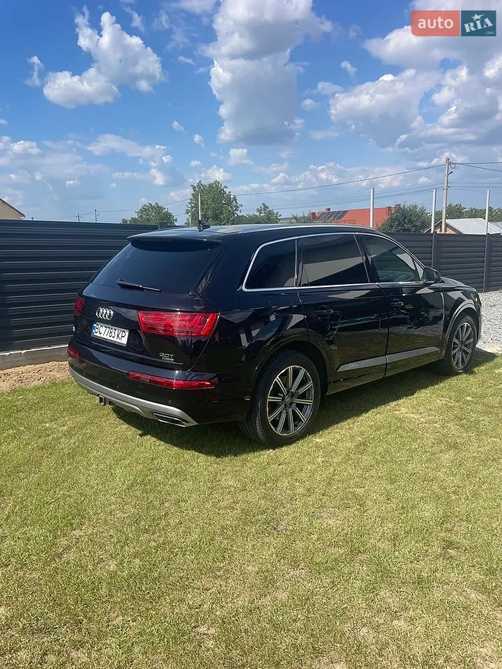 2017 Audi Q7 - фото 1