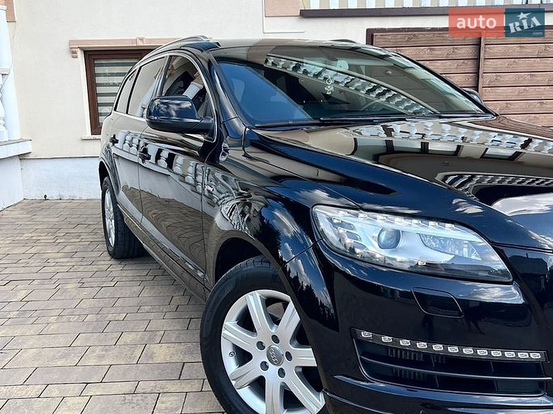 Внедорожник / Кроссовер Audi Q7 2009 в Стрые