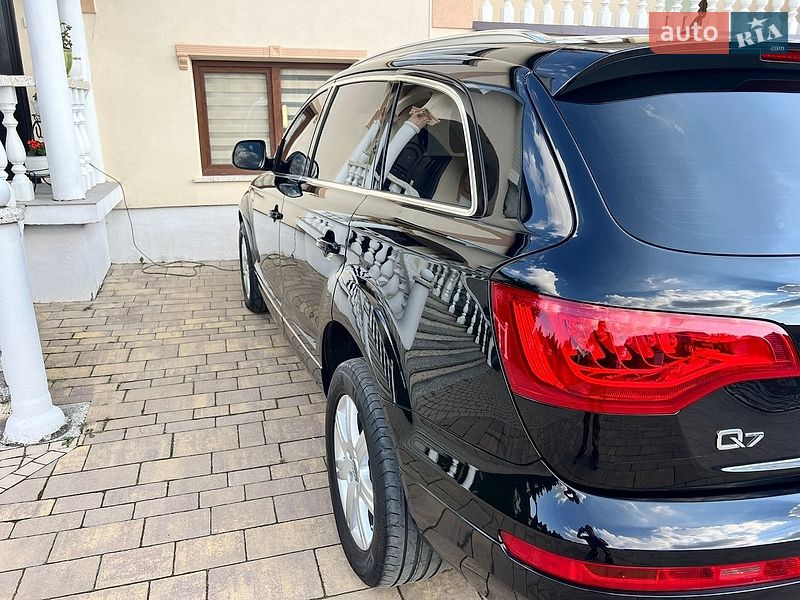 Внедорожник / Кроссовер Audi Q7 2009 в Стрые
