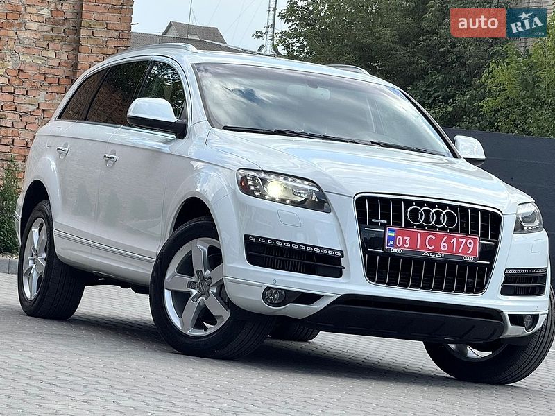 Внедорожник / Кроссовер Audi Q7 2014 в Дубно