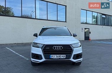 Позашляховик / Кросовер Audi Q7 2016 в Львові Позашляховик / Кросовер Audi Q7 2016 в Львові