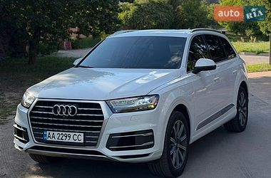Audi Q7  2017