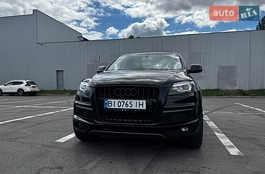 Audi Q7  2012