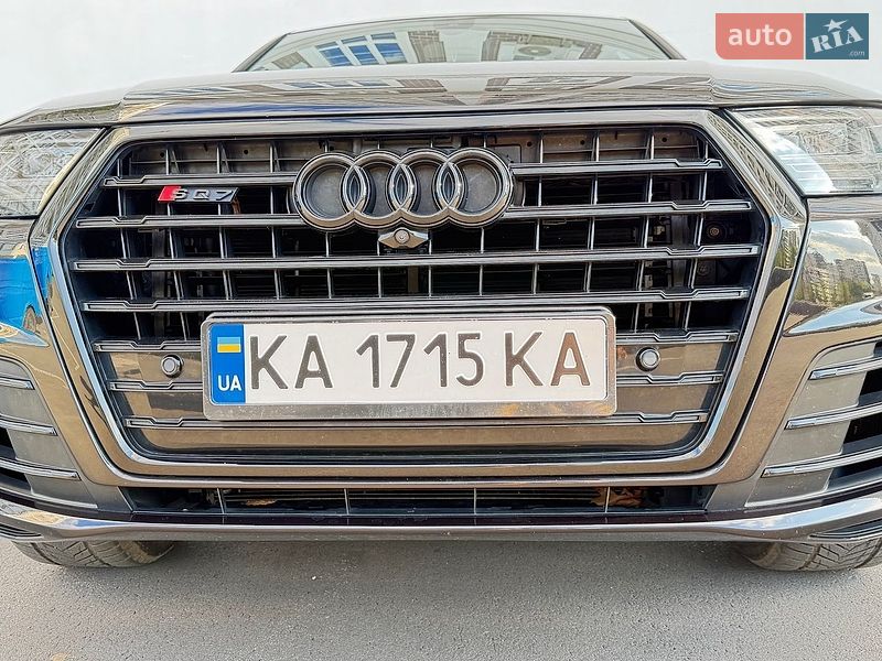 Внедорожник / Кроссовер Audi Q7 2018 в Киеве