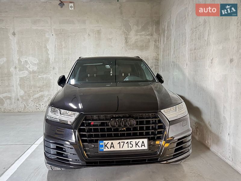 Внедорожник / Кроссовер Audi Q7 2018 в Киеве