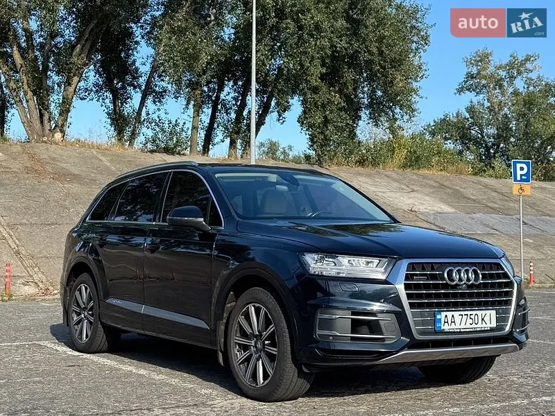 Audi Q7 2017