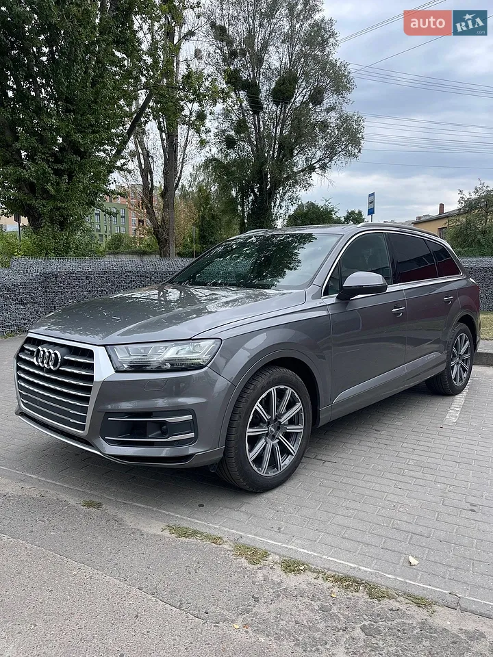 2017 Audi Q7 - фото 1