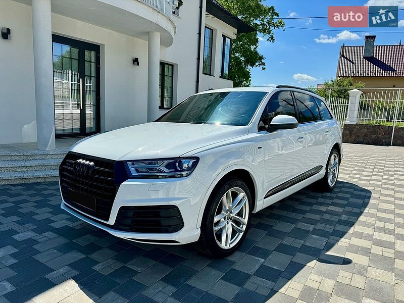 Внедорожник / Кроссовер Audi Q7 2015 в Черновцах Внедорожник / Кроссовер Audi Q7 2015 в Черновцах
