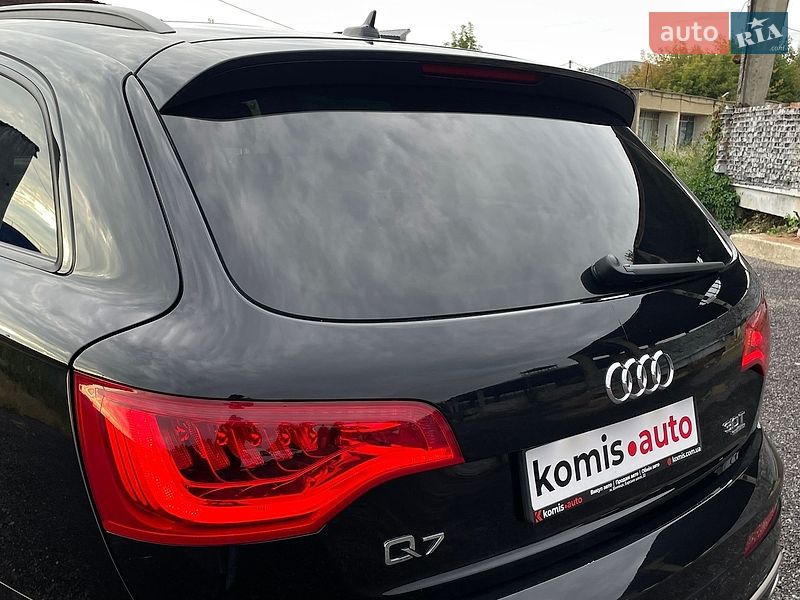Внедорожник / Кроссовер Audi Q7 2014 в Виннице