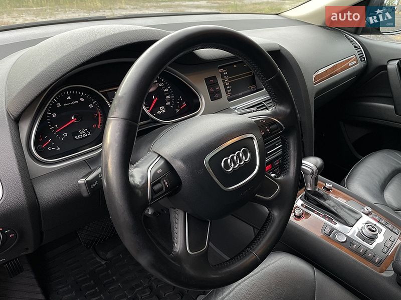 Внедорожник / Кроссовер Audi Q7 2014 в Виннице