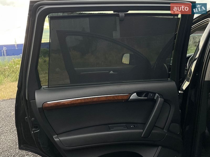 Внедорожник / Кроссовер Audi Q7 2014 в Виннице