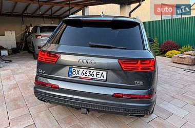Внедорожник / Кроссовер Audi Q7 2017 в Каменец-Подольском фото 3 Внедорожник / Кроссовер Audi Q7 2017 в Каменец-Подольском