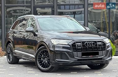 Audi Q7  2019
