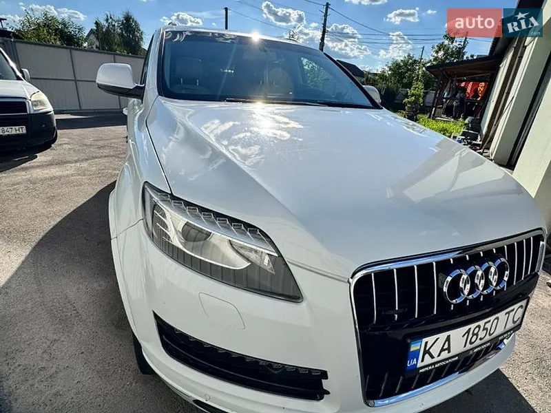 Audi Q7