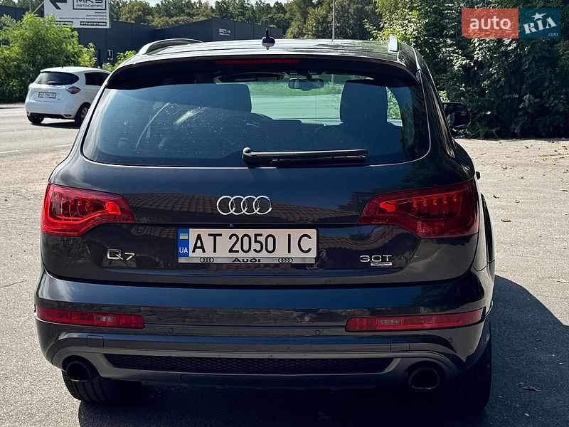 Внедорожник / Кроссовер Audi Q7 2013 в Виннице