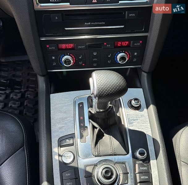Внедорожник / Кроссовер Audi Q7 2013 в Виннице