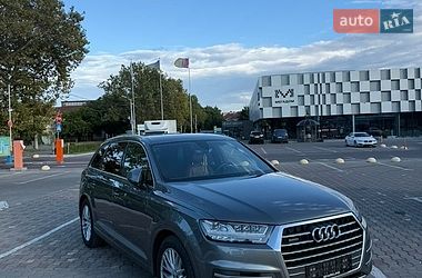 Внедорожник / Кроссовер Audi Q7 2016 в Одессе