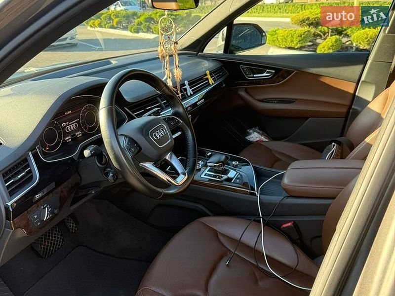 Внедорожник / Кроссовер Audi Q7 2016 в Одессе