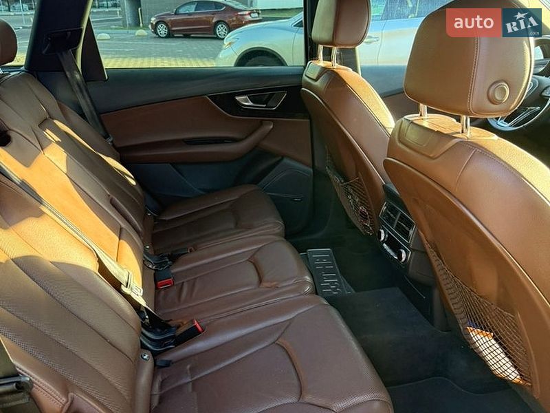 Внедорожник / Кроссовер Audi Q7 2016 в Одессе