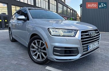 Audi Q7  2019